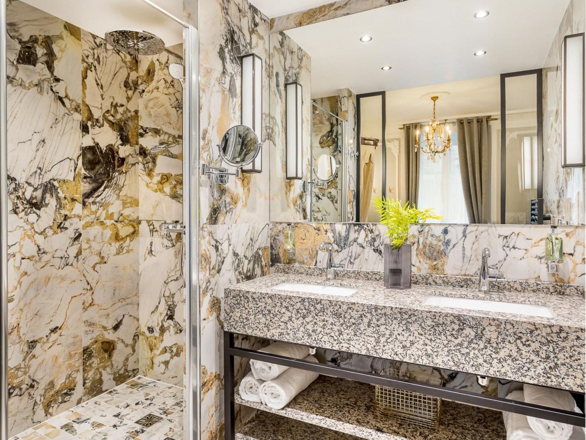 Luxury&spacious 5 Bedroom 4 Bathroom - Notre Dame Appartement *