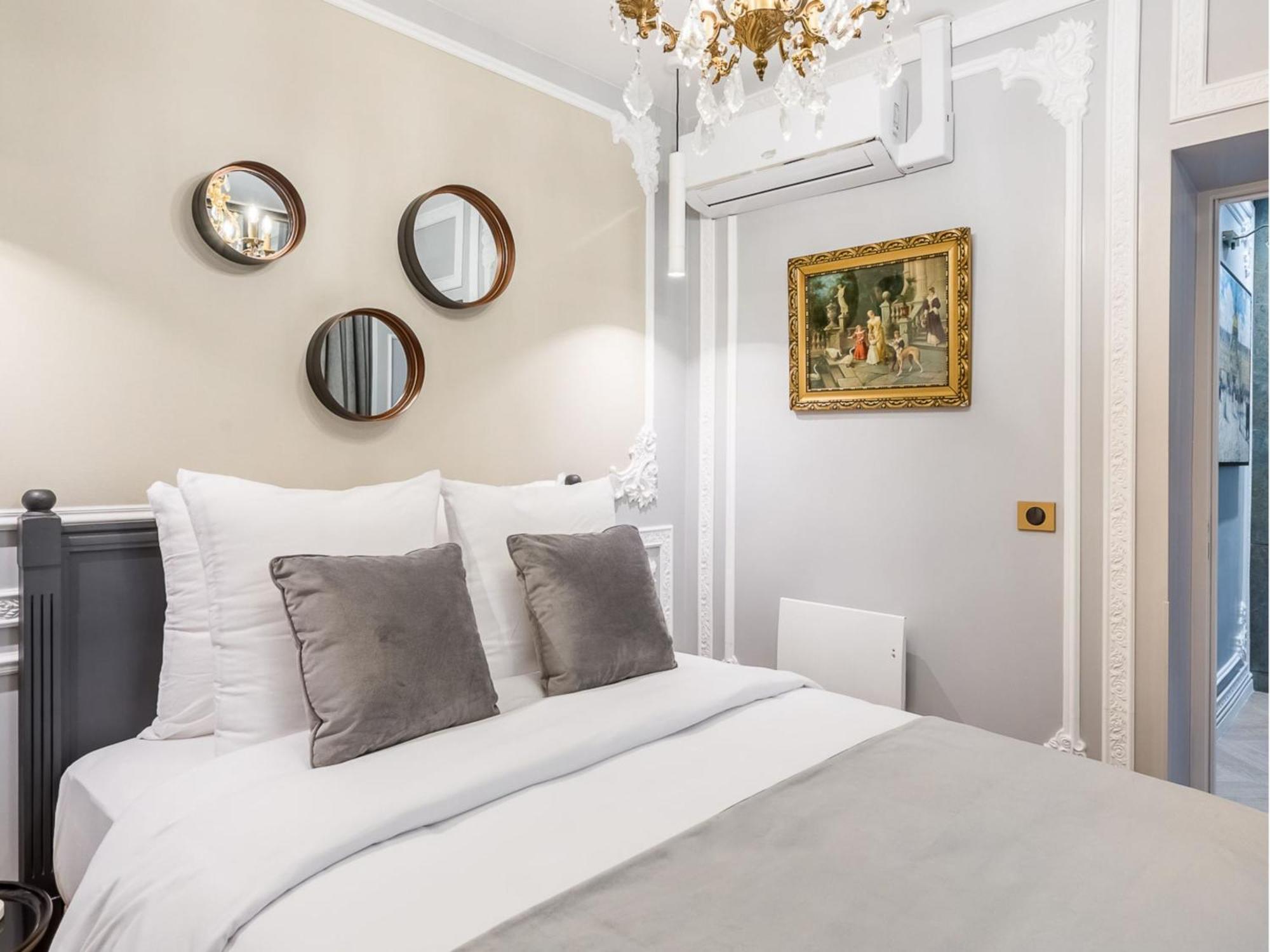 Luxury&spacious 5 Bedroom 4 Bathroom - Notre Dame Appartement *